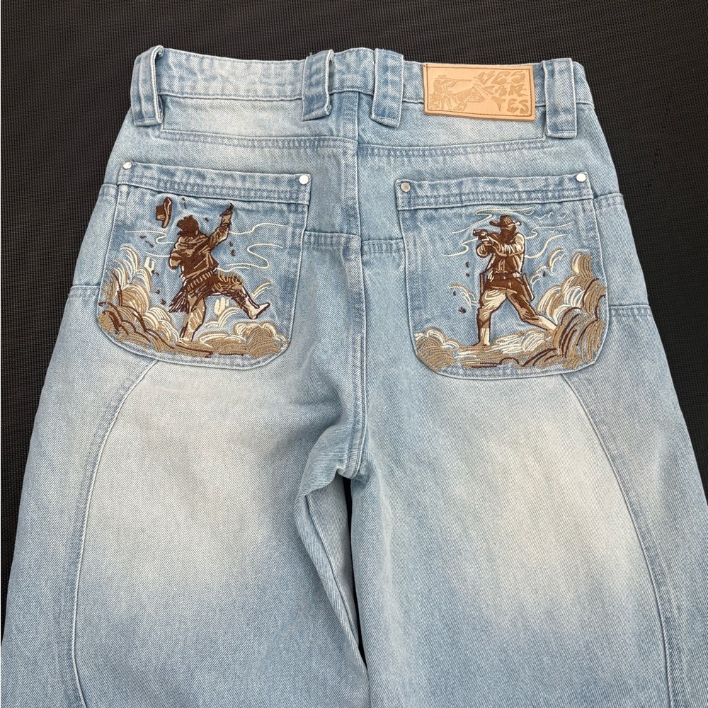 Men's Light Blue Embroidered Straight Jeans